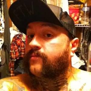 Meet your Posher, Travis